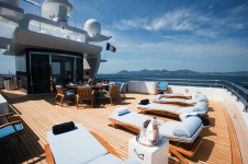 ALIBI Sundeck Aft Dining